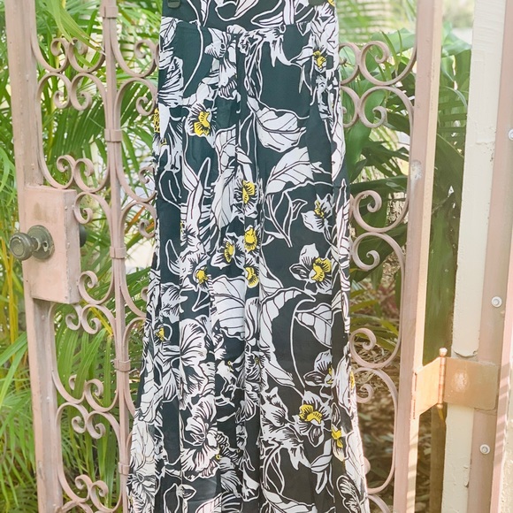 MAAJI ☀️ Flowy Tropical Beach cover Up Pants - Picture 6 of 12